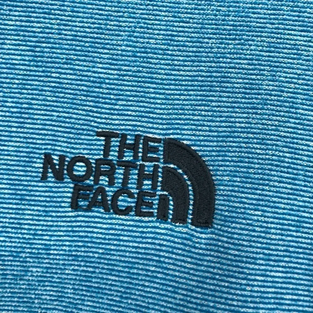 THE NORTH FACE Quarter‎ Zip Pullover Sweatshirt